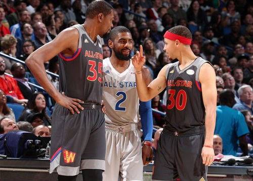 球队不仅延 球队不仅延