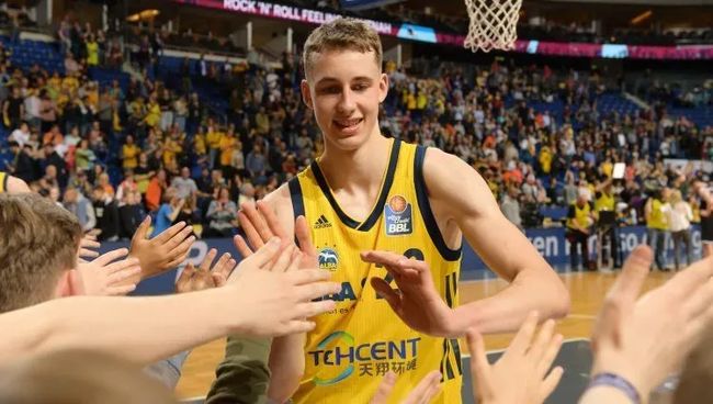 交流等方面 交流等方面